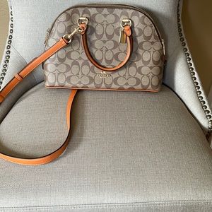 Coach signature canvas bag